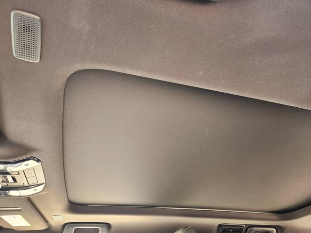 Used 2024 Lexus GX 550 w/ Accessory Package (Z1) AWD/4WD image 26