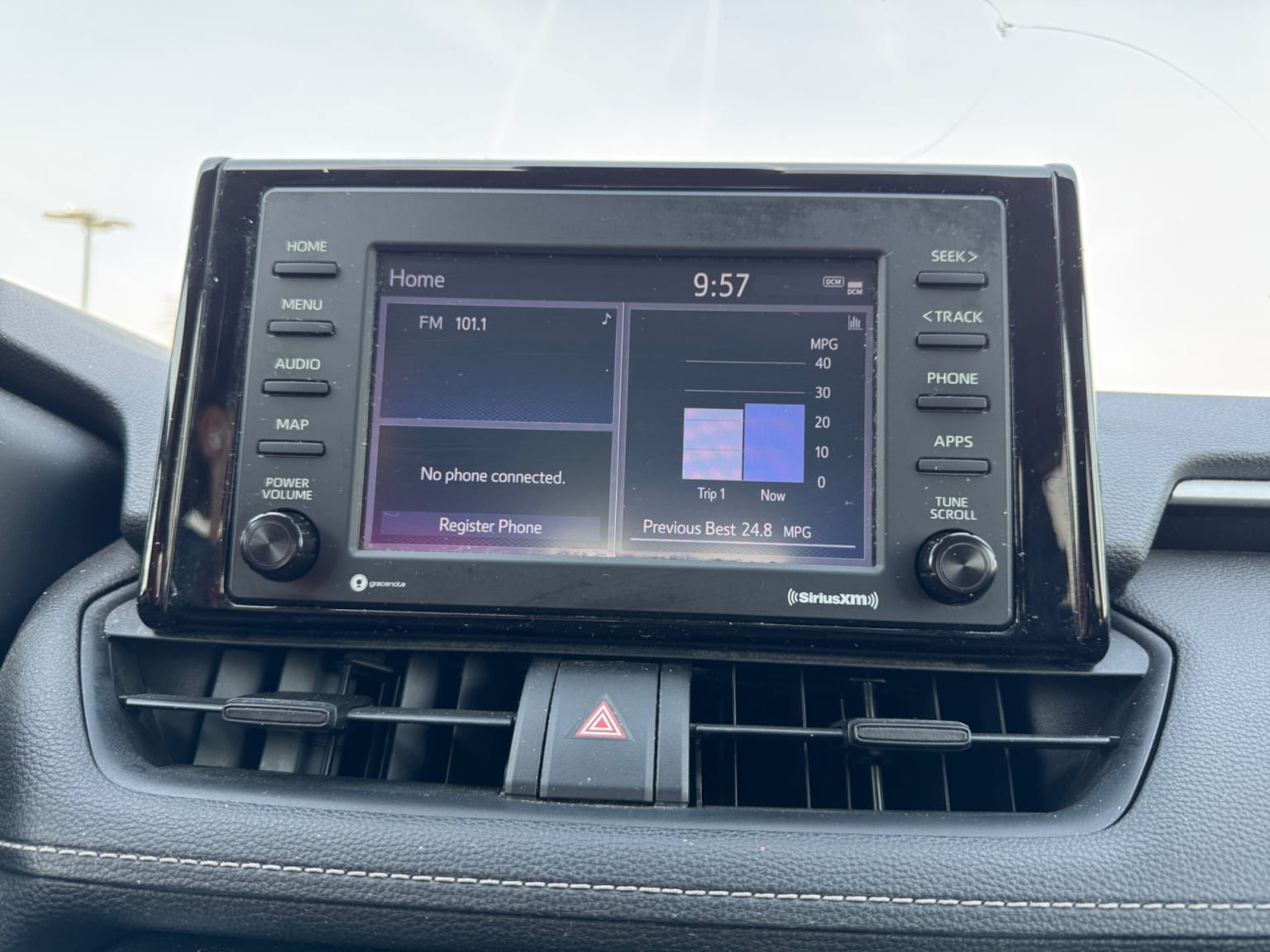 Used 2021 Toyota RAV4 LE FWD image 20