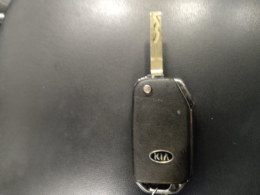 Used 2021 Kia Sorento LX image 32