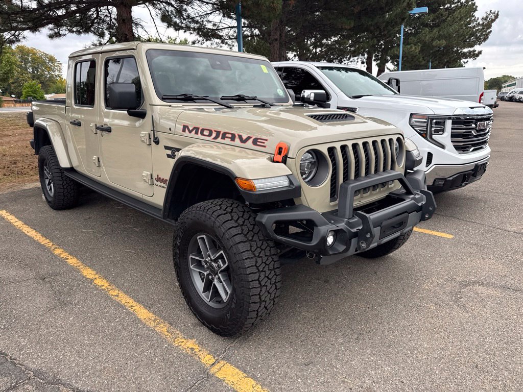 Used 2020 Jeep Gladiator Mojave AWD/4WD image 5