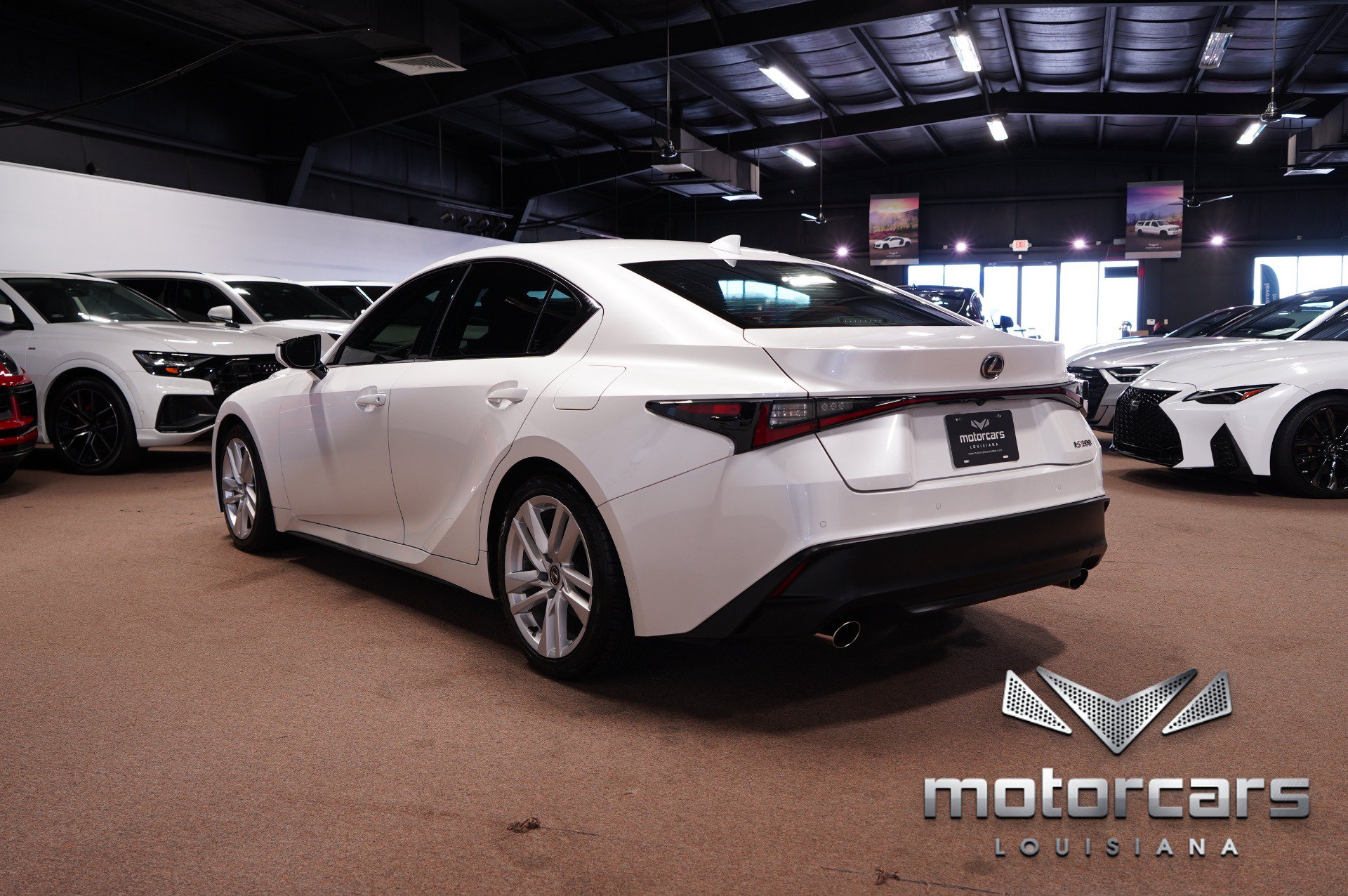 Used 2023 Lexus IS 300 w/ Comfort Package RWD image 5