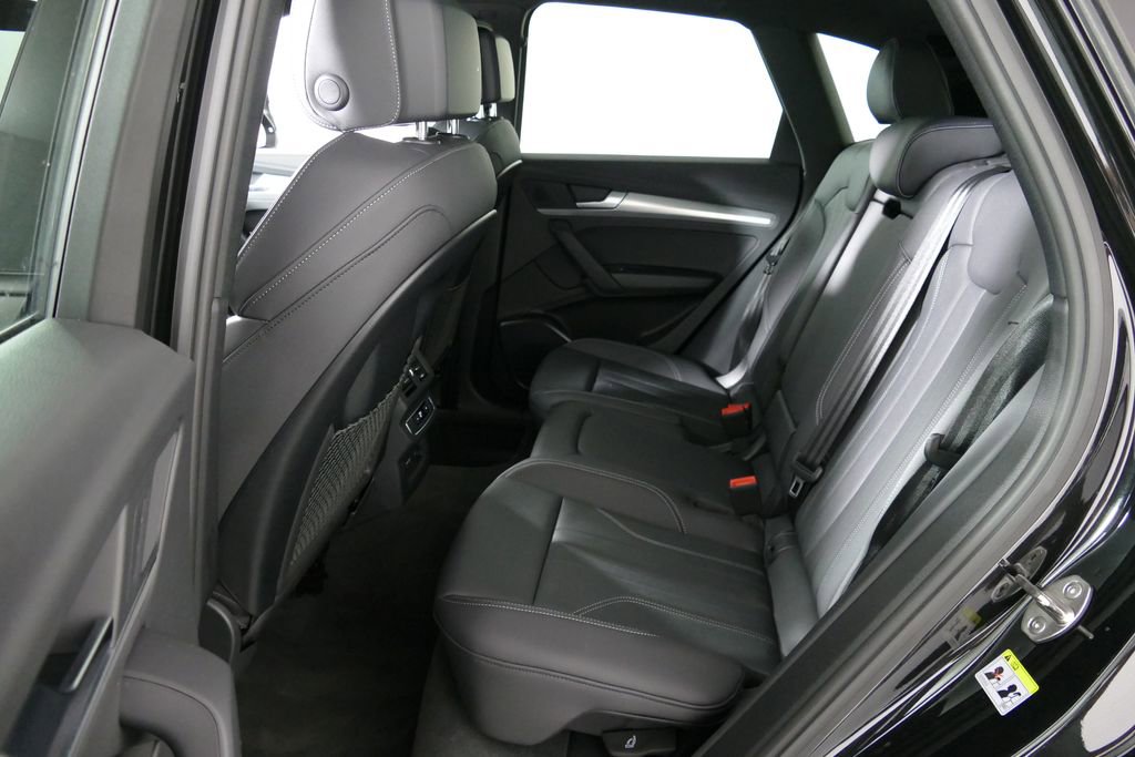 Used 2025 Audi Q5 2.0T Premium image 5