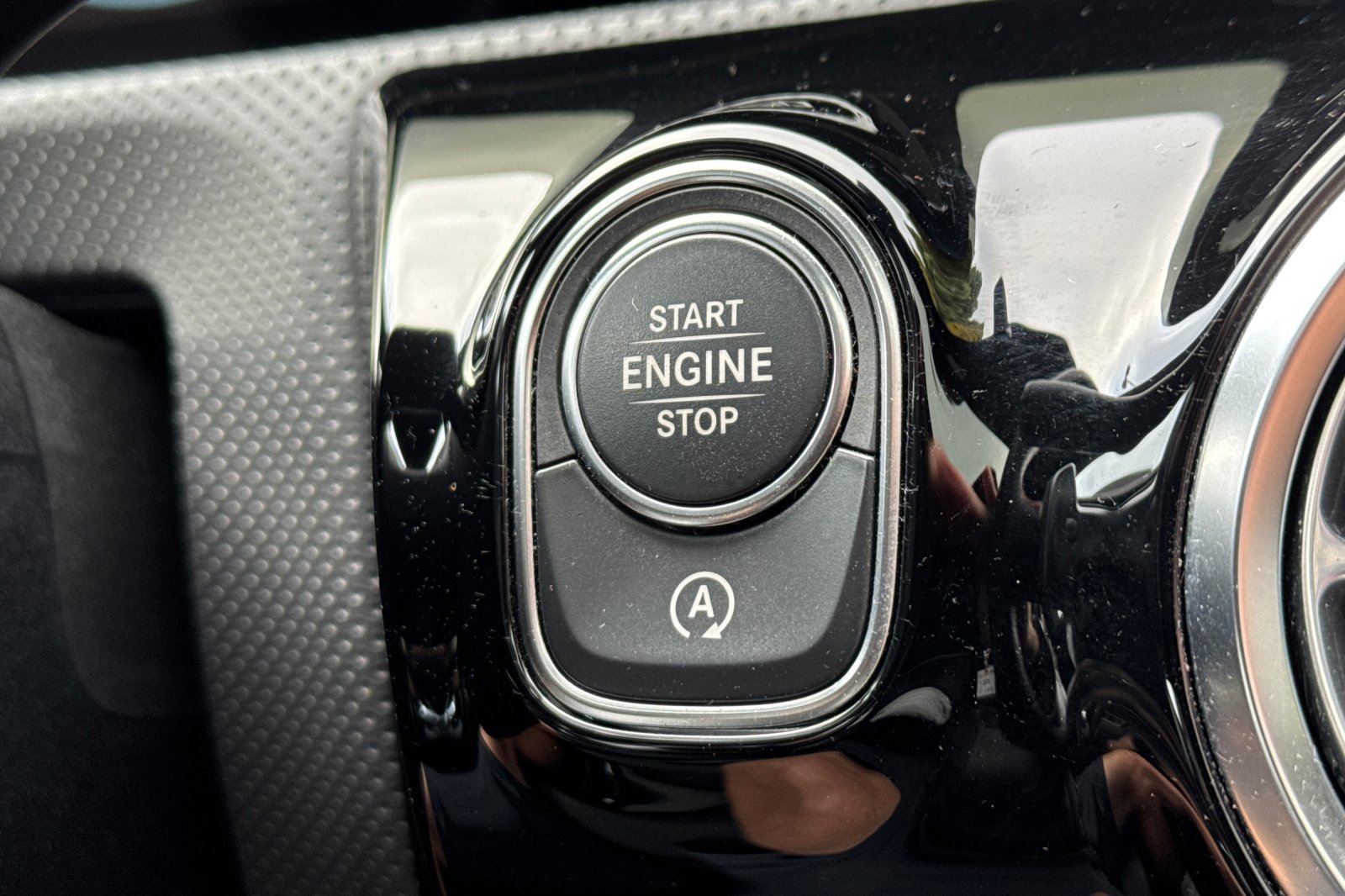 Used 2022 Mercedes-Benz CLA 250 image 26