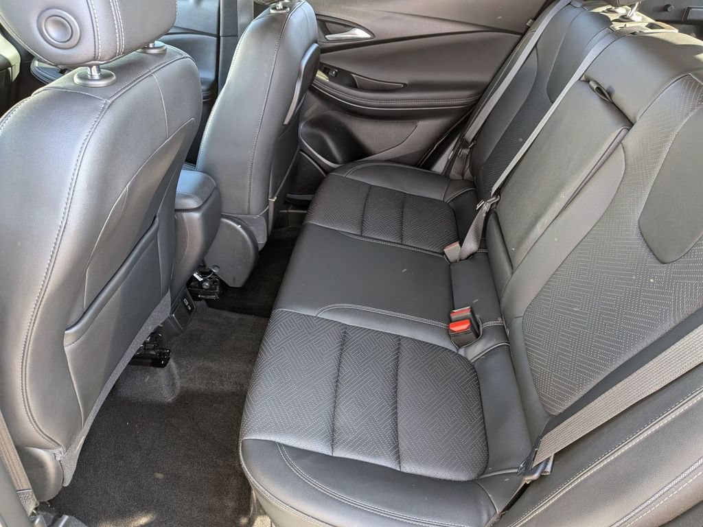 Used 2022 Buick Encore GX Essence w/ Advanced Technology Package AWD/4WD image 33