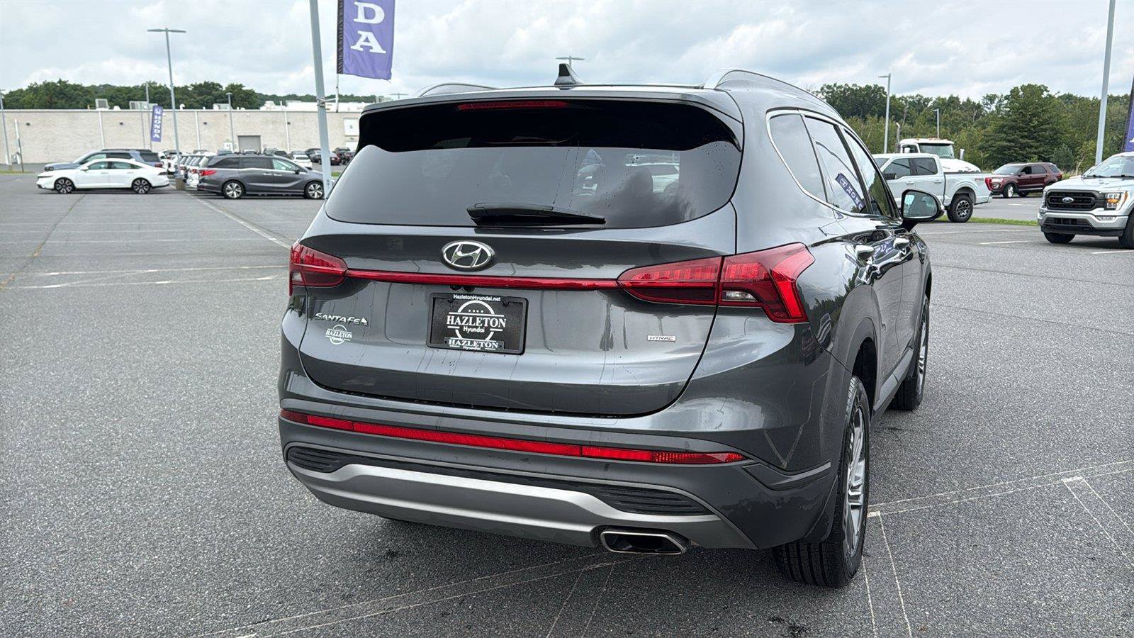 Certified 2023 Hyundai Santa Fe SEL w/ Cargo Package AWD/4WD image 6