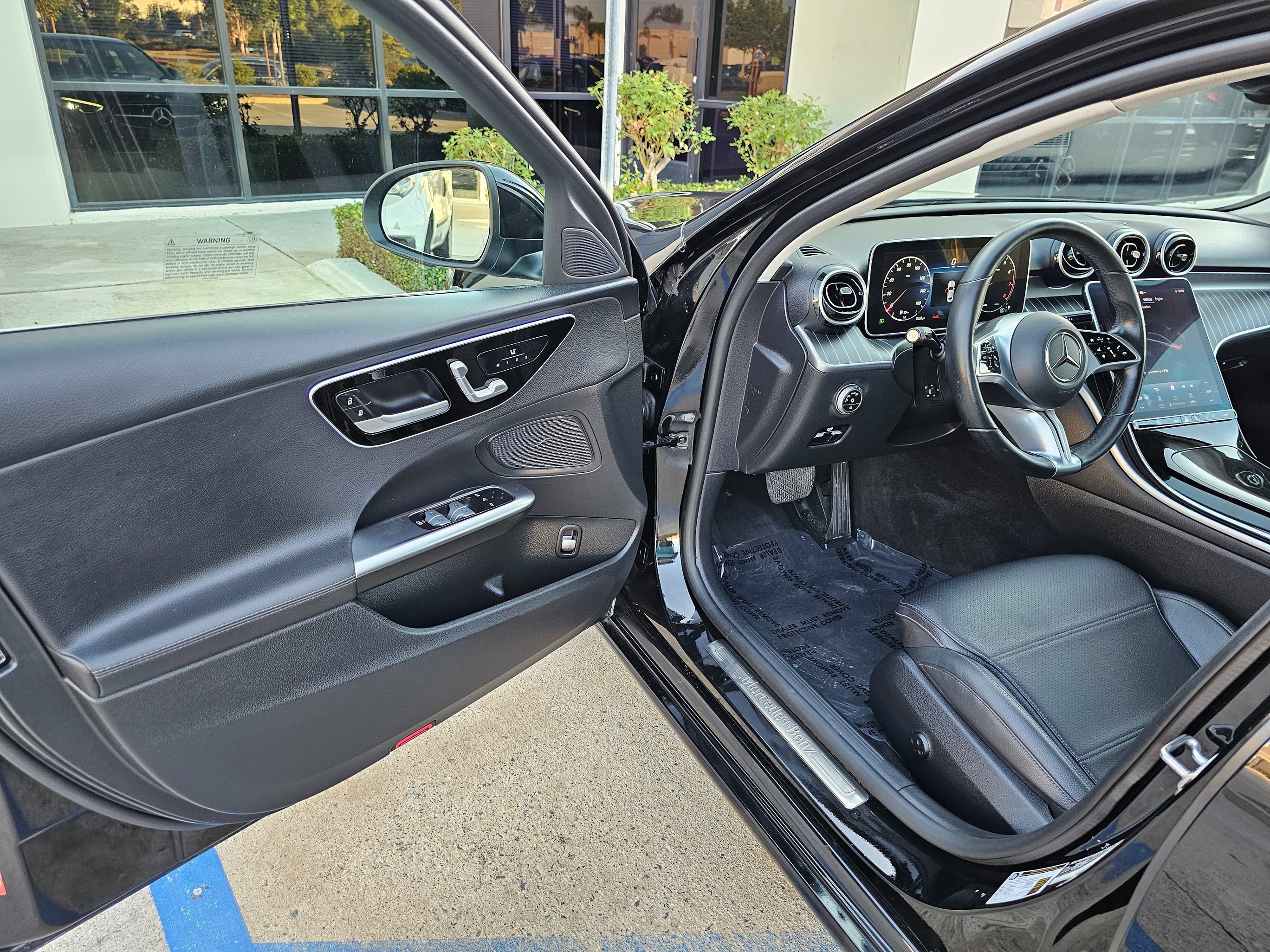 Used 2023 Mercedes-Benz C 300 Sedan image 14