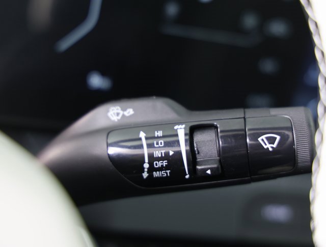 New 2025 Kia K4 GT-Line w/ GT-Line Sunroof Package image 20