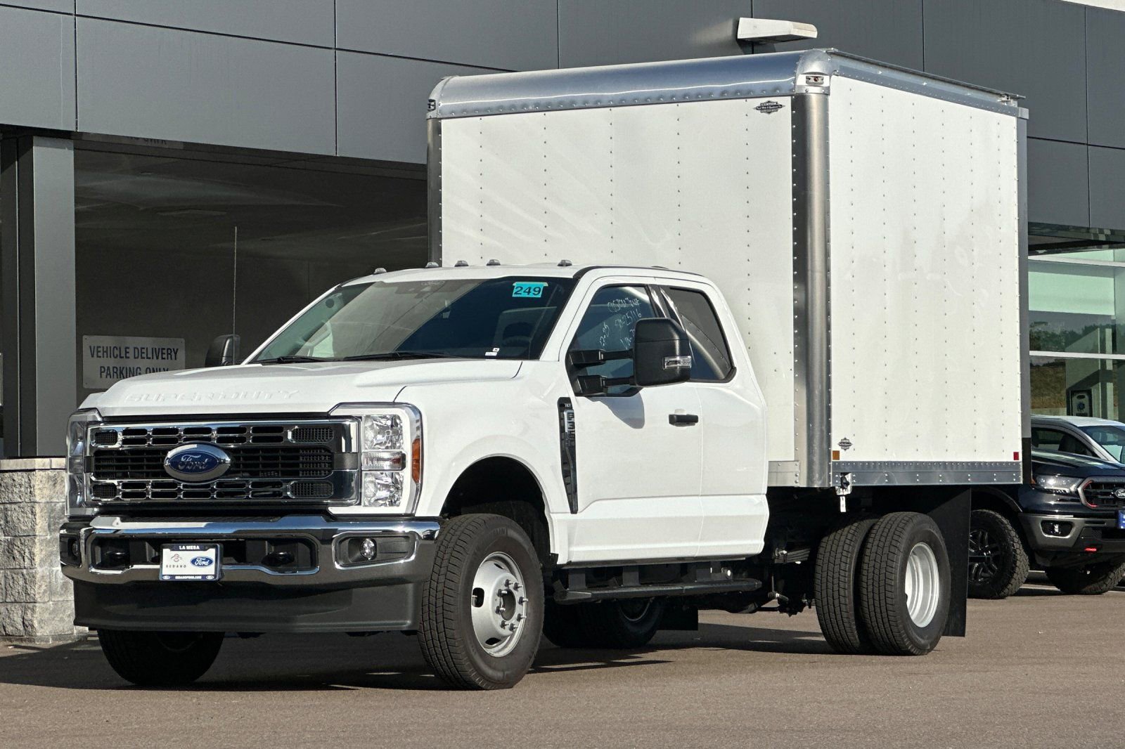 Used 2024 Ford F350 XLT w/ XLT Value Package AWD/4WD image 7