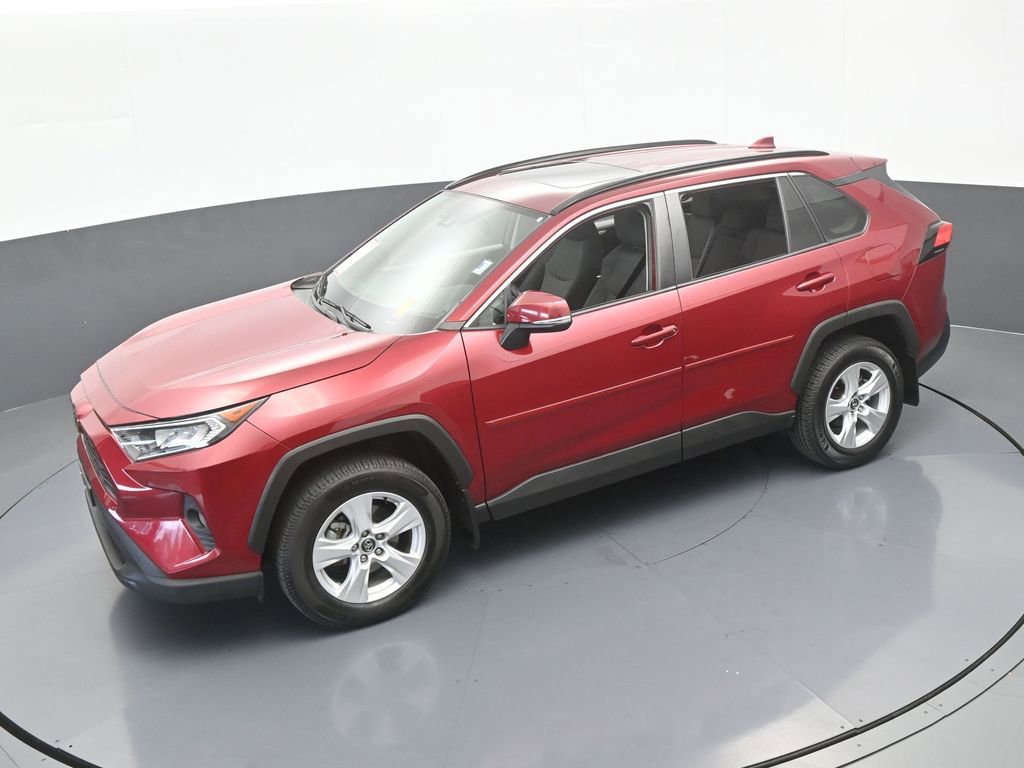 Used 2020 Toyota RAV4 XLE w/ Convenience Package image 43