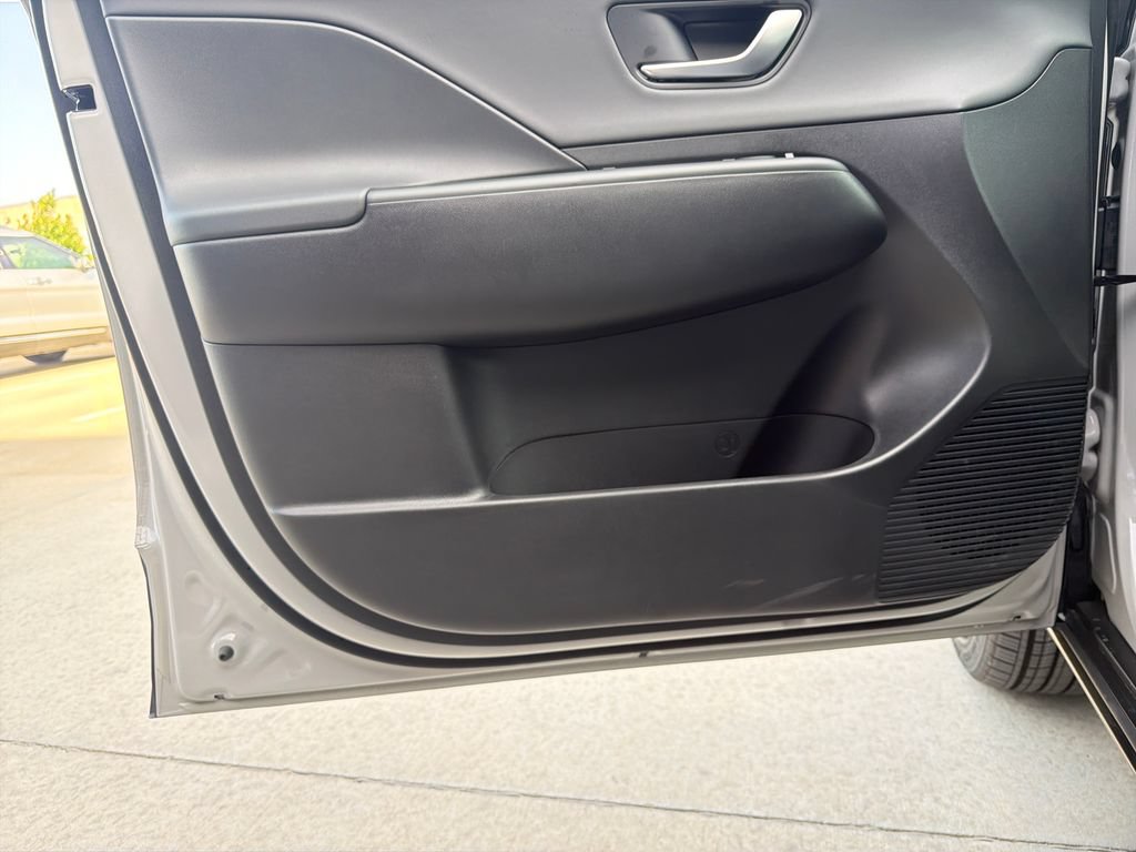 New 2026 Hyundai Kona SEL Premium FWD image 13