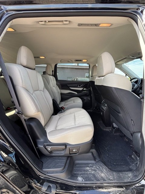 Used 2021 Subaru Ascent Premium w/ Convenience Package image 17
