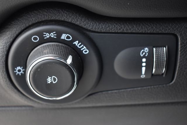 Used 2021 Dodge Durango GT AWD/4WD image 25