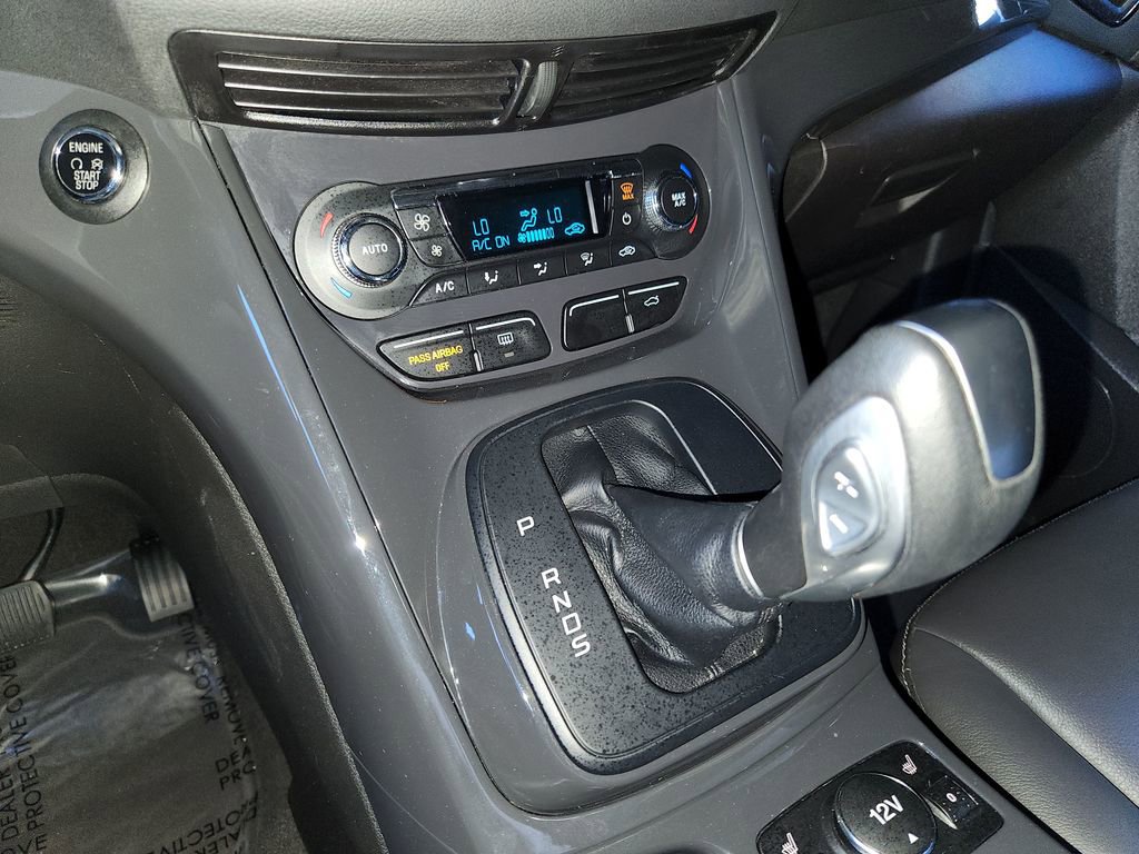 Used 2015 Ford Escape Titanium FWD image 18