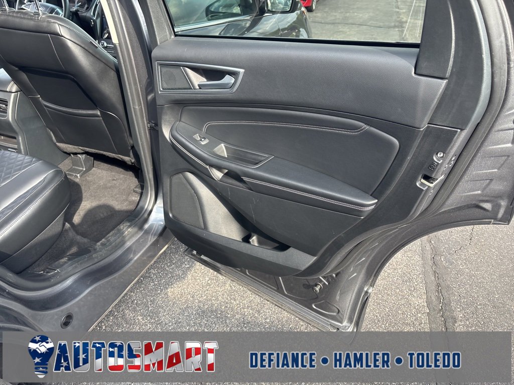 Used 2024 Ford Edge Titanium image 63