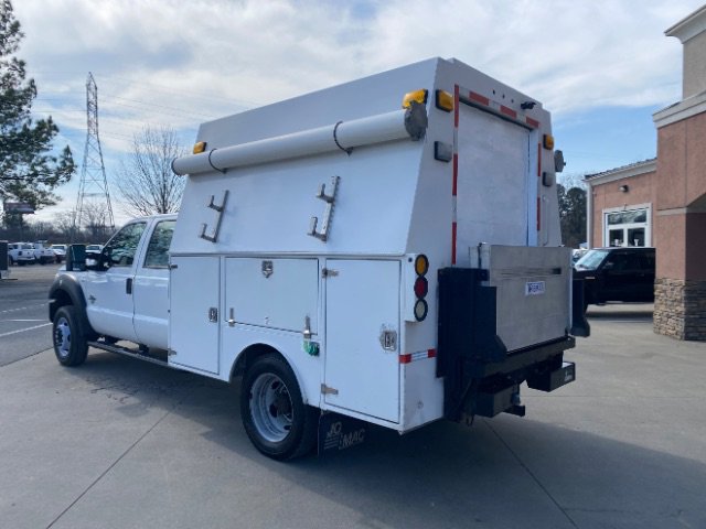 Used 2012 Ford F450 XL w/ Trailer Tow Pkg image 3