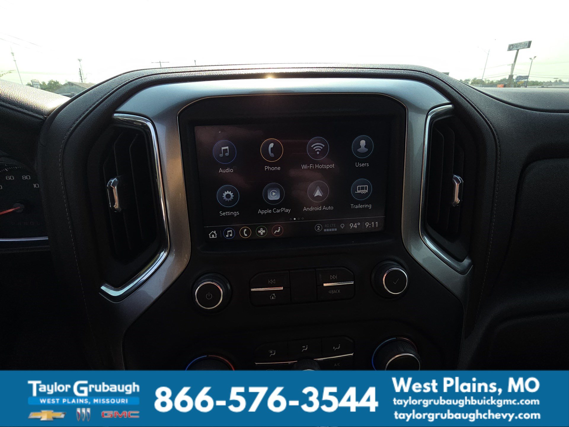 Used 2021 Chevrolet Silverado 1500 LTZ AWD/4WD image 11