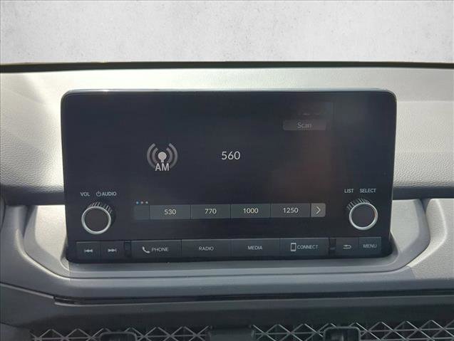 Used 2025 Honda Accord SE image 11