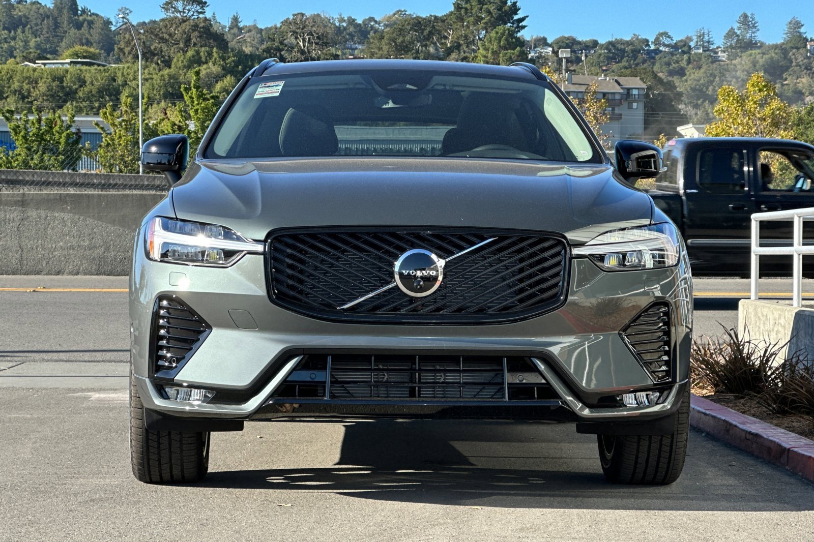 New 2026 Volvo XC60 B5 Plus w/ Climate Package image 10