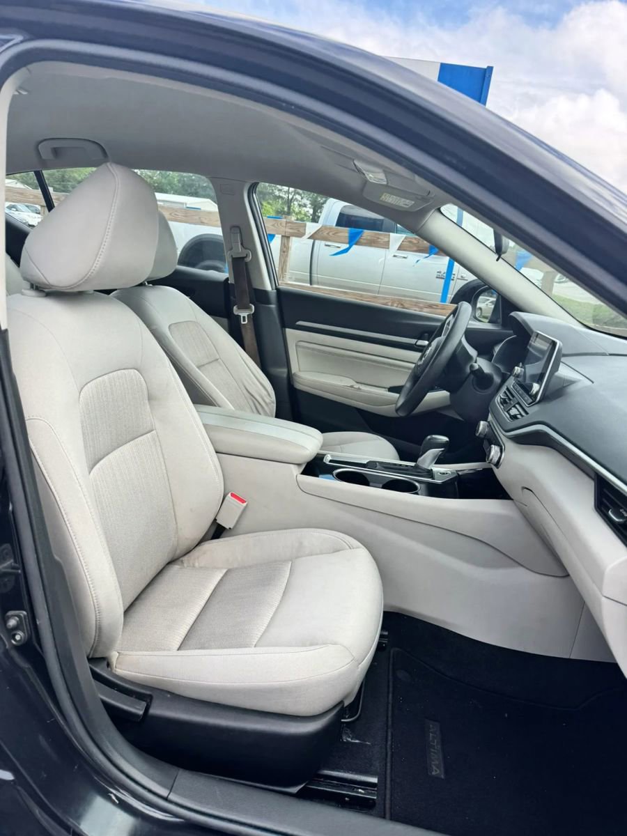 Used 2021 Nissan Altima 2.5 SV FWD image 11
