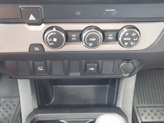 Used 2022 Toyota Tacoma SR w/ SR Convenience Package RWD image 21