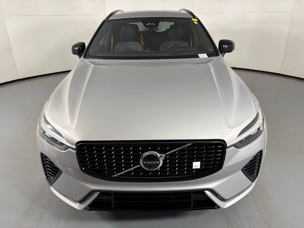 Used 2025 Volvo XC60 T8 Polestar image 3