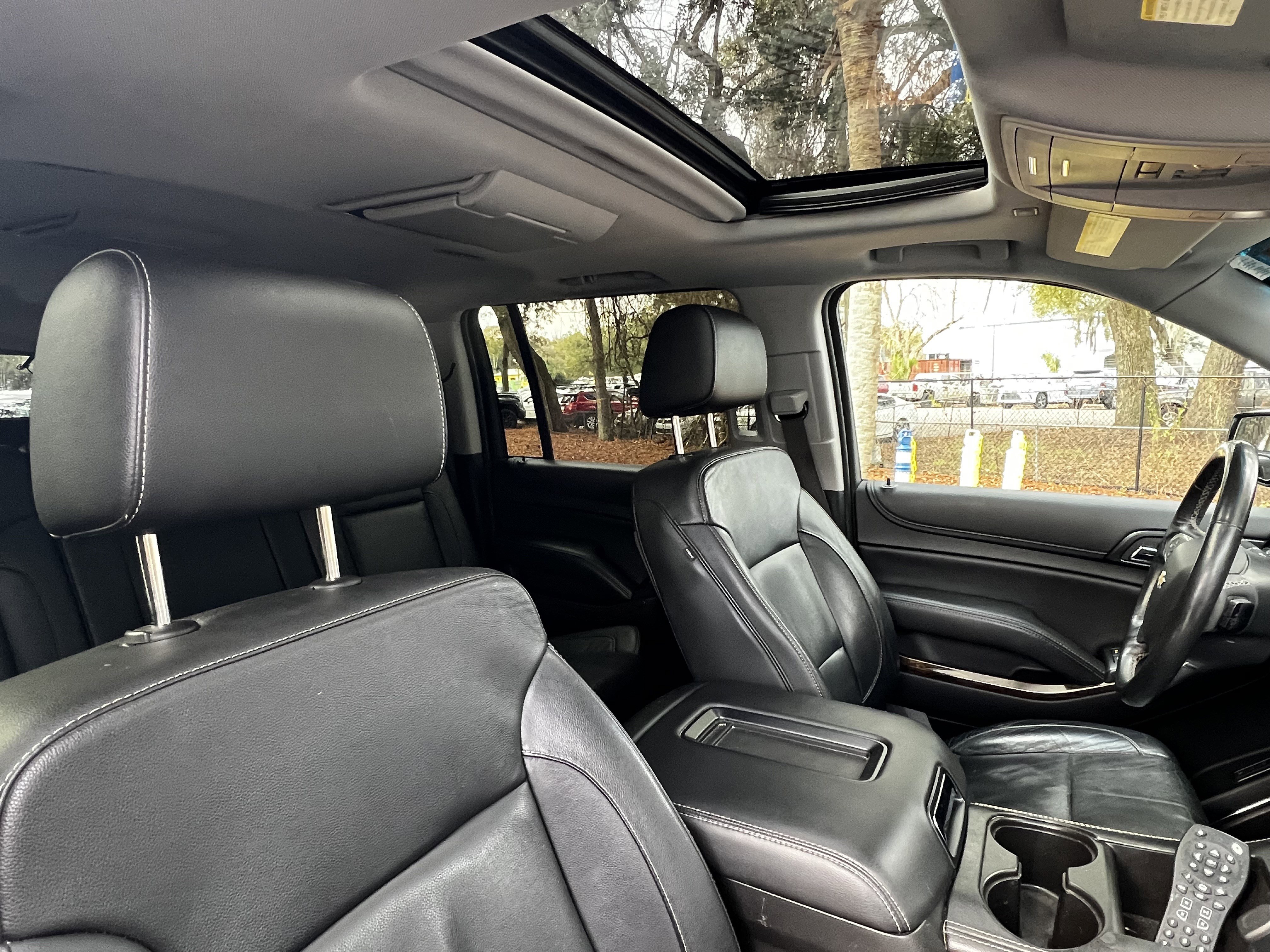 Used 2018 Chevrolet Suburban LT image 49