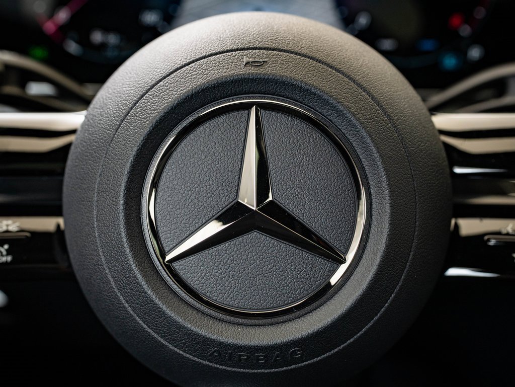 New 2026 Mercedes-Benz CLE 300 4MATIC Coupe image 29