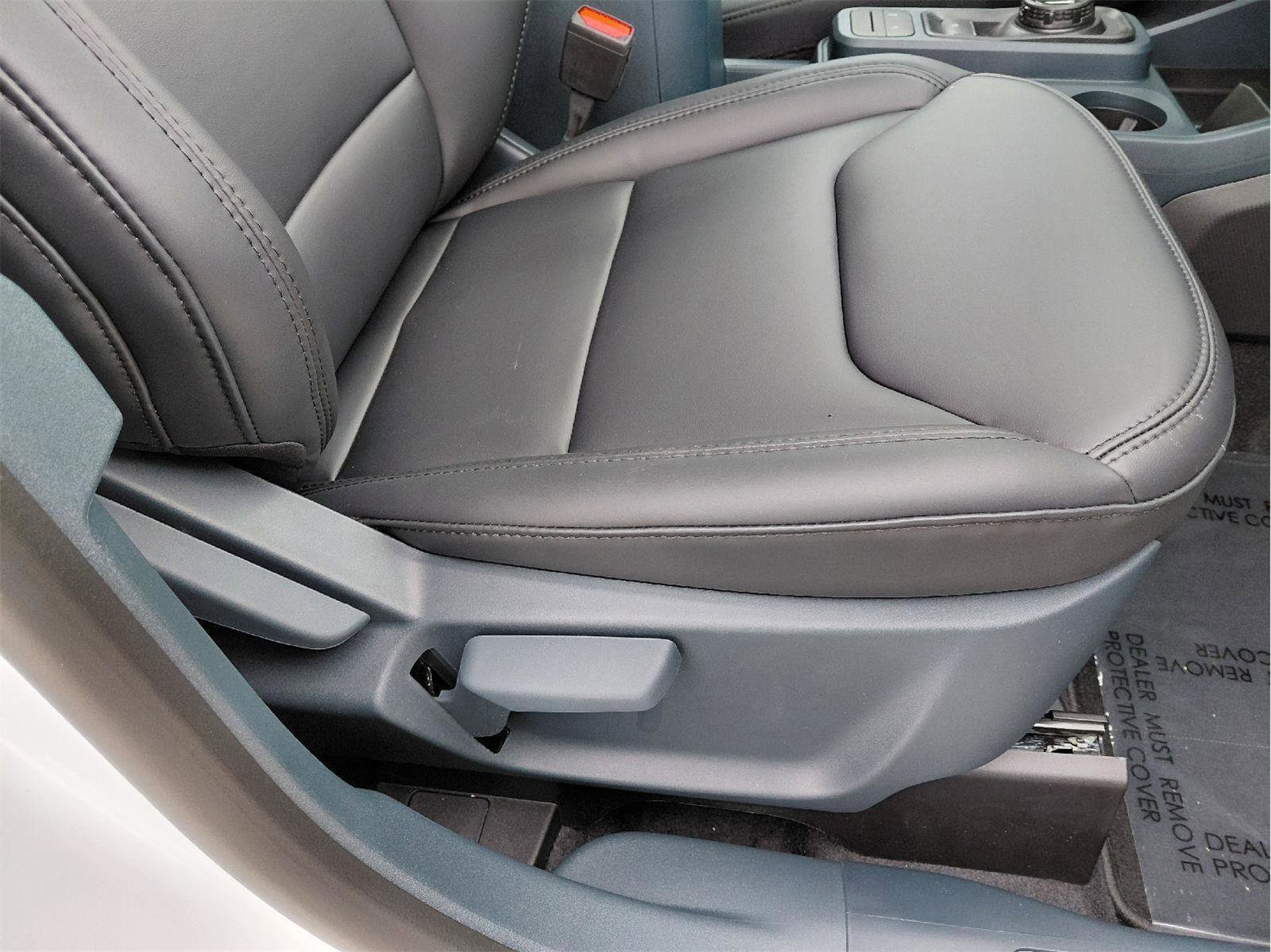 New 2026 Ford Maverick Lariat image 14