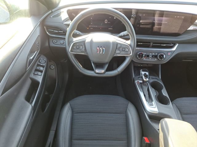 Used 2024 Buick Envista Preferred w/ Convenience I Package image 9
