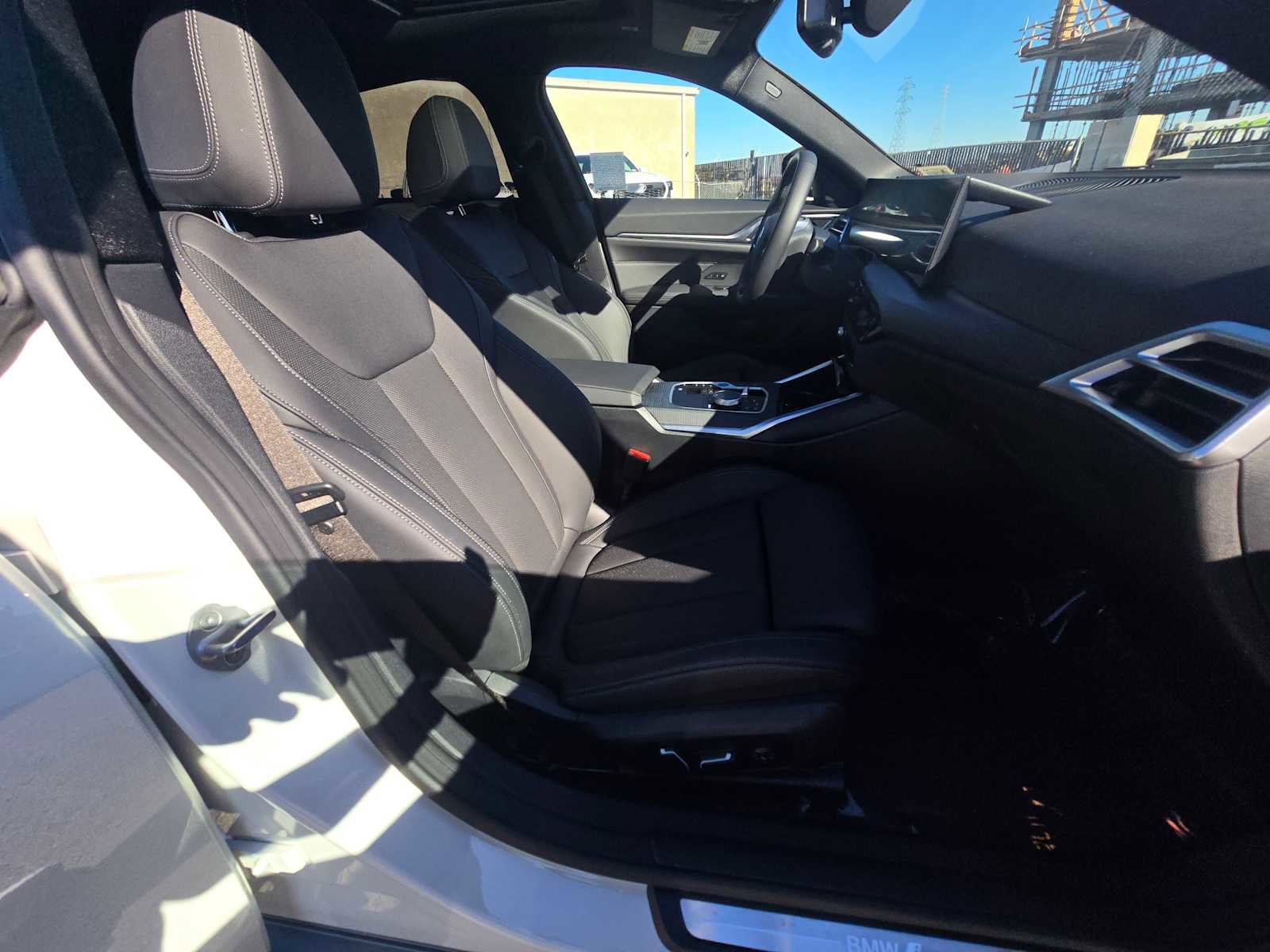 Used 2025 BMW i4 eDrive40 image 11