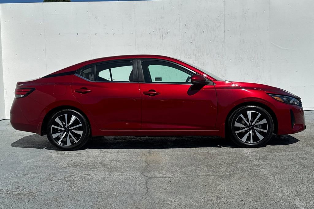 Certified 2024 Nissan Sentra SV w/ SV Premium Package FWD image 2
