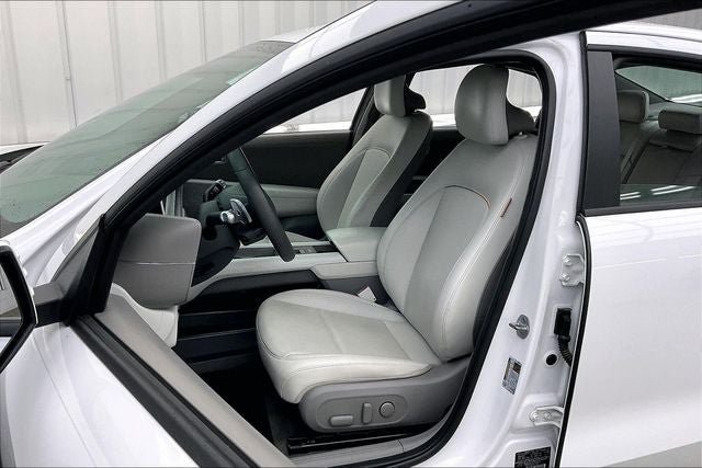 Certified 2024 Hyundai Ioniq 6 SEL AWD/4WD image 8