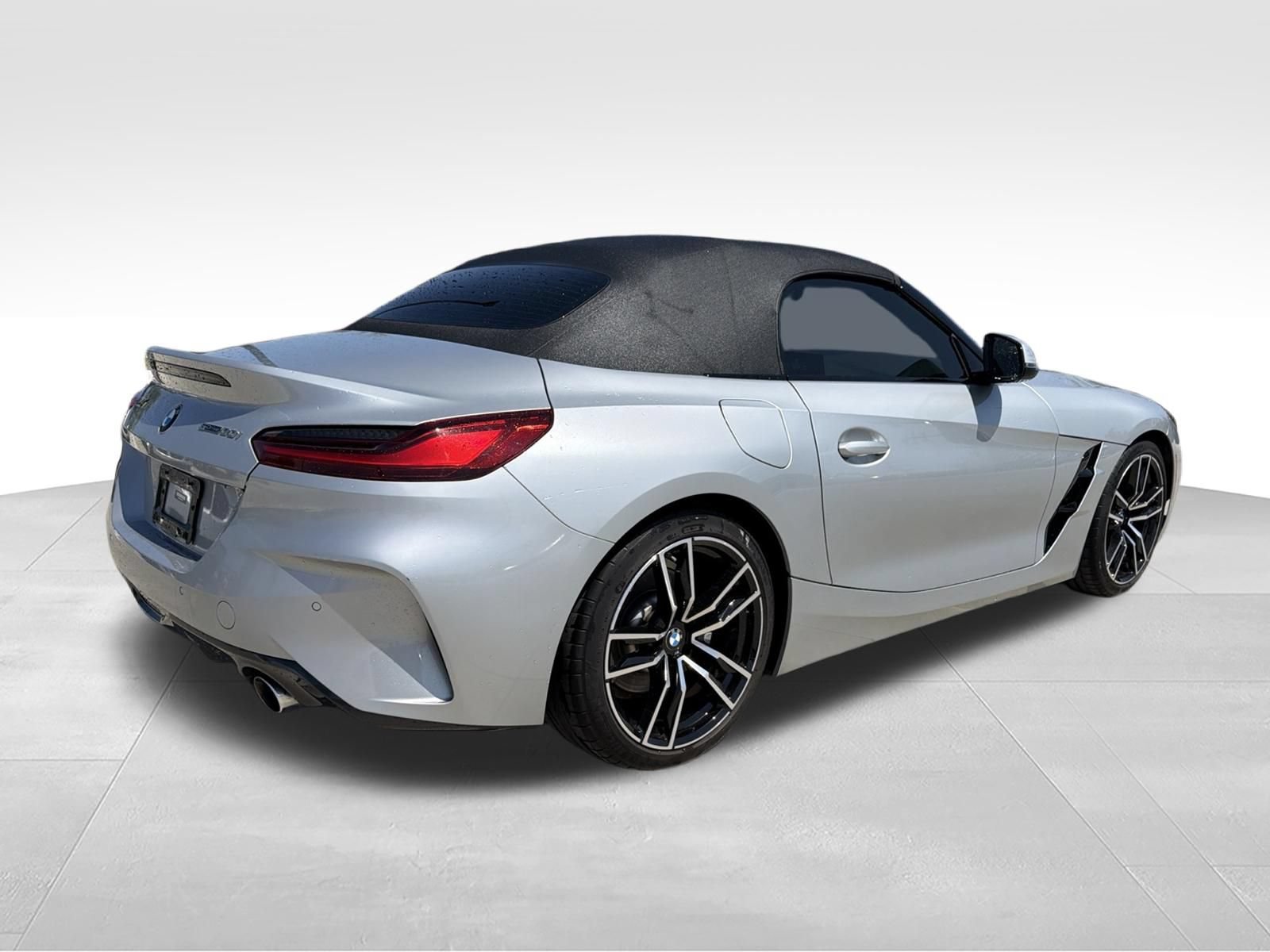Used 2022 BMW Z4 sDrive30i w/ M Sport Package RWD image 5