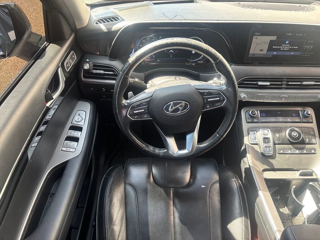 Used 2021 Hyundai Palisade Limited image 2