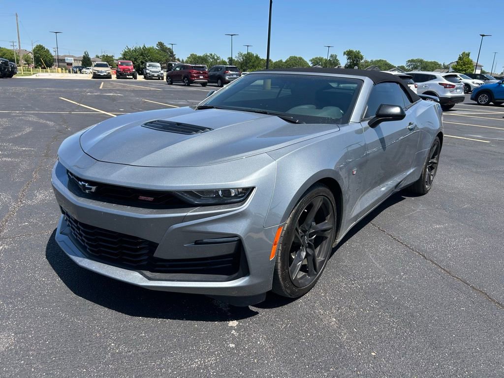 Used 2023 Chevrolet Camaro SS RWD image 4