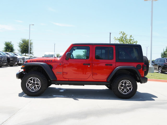 Used 2026 Jeep Wrangler Unlimited Rubicon AWD/4WD image 3