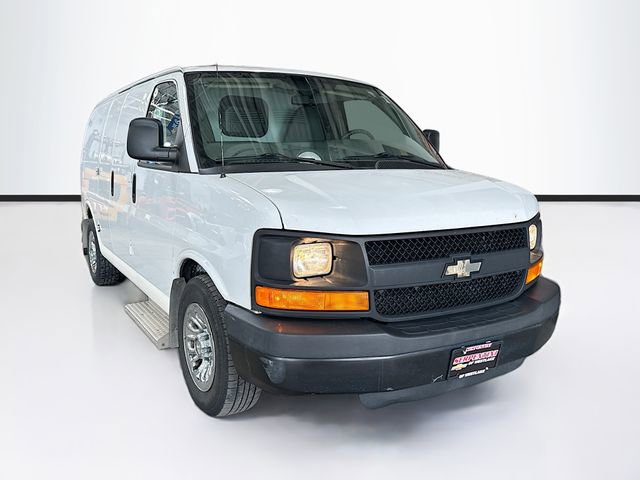 Used 2014 Chevrolet Express 1500 image 3
