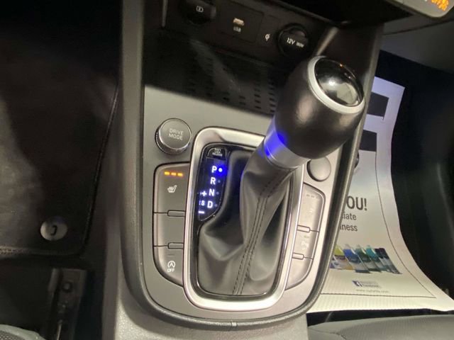 Used 2022 Hyundai Kona Limited image 18