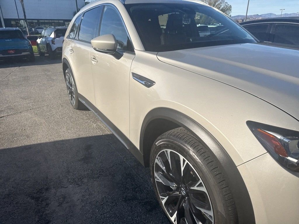 Used 2024 MAZDA CX-90 Plug-In Hybrid w/ Premium Pkg image 7