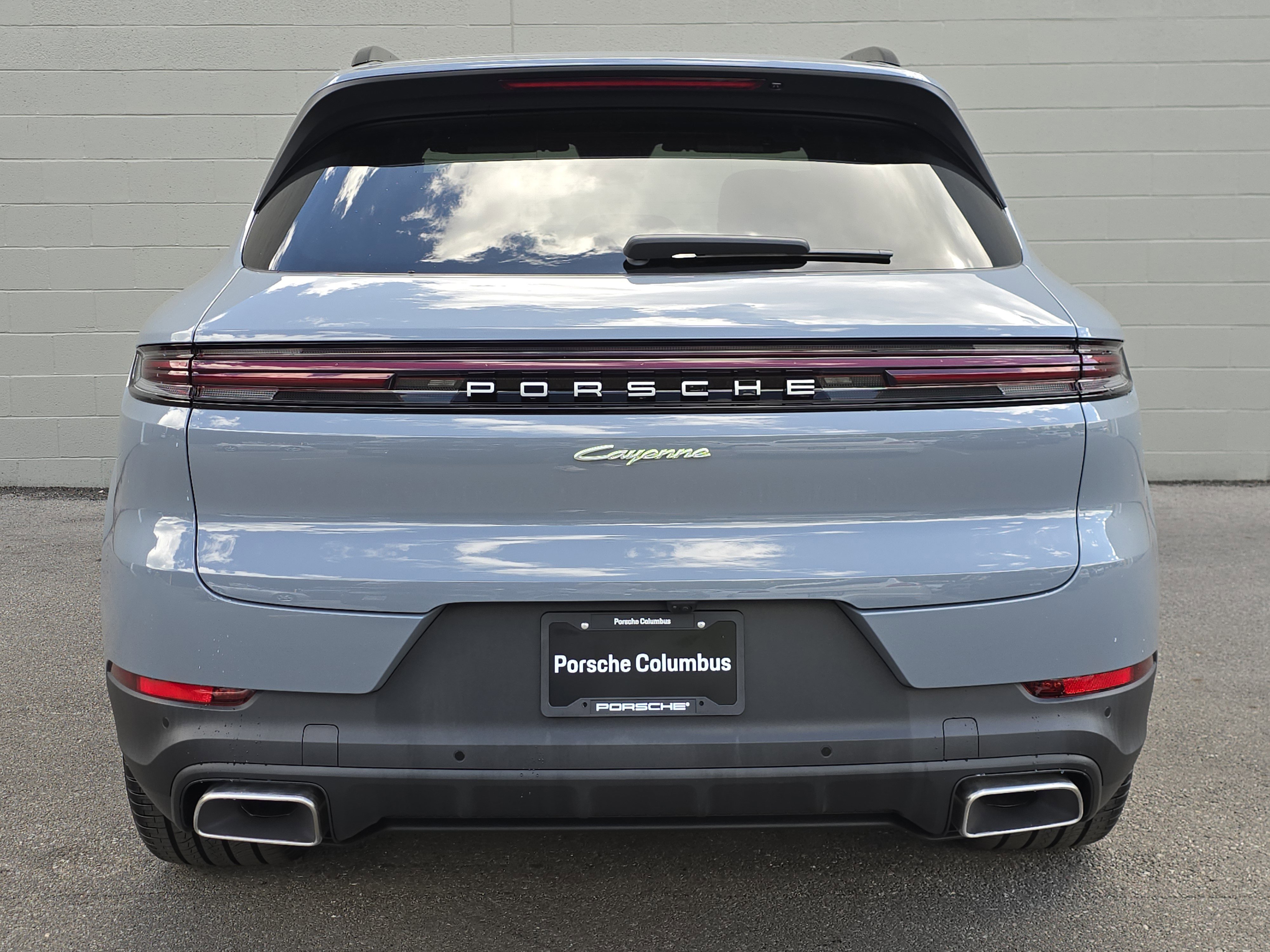 New 2026 Porsche Cayenne E-Hybrid AWD/4WD image 8