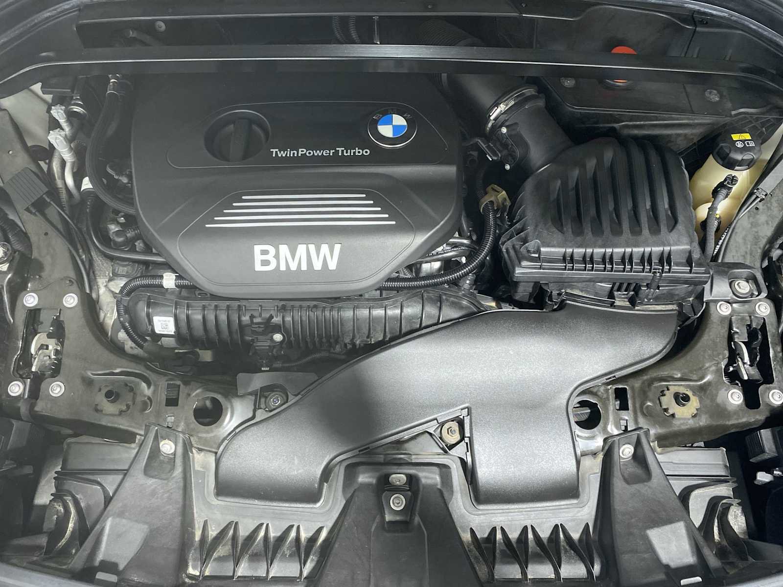 Used 2018 BMW X1 xDrive28i w/ Convenience Package AWD/4WD image 9