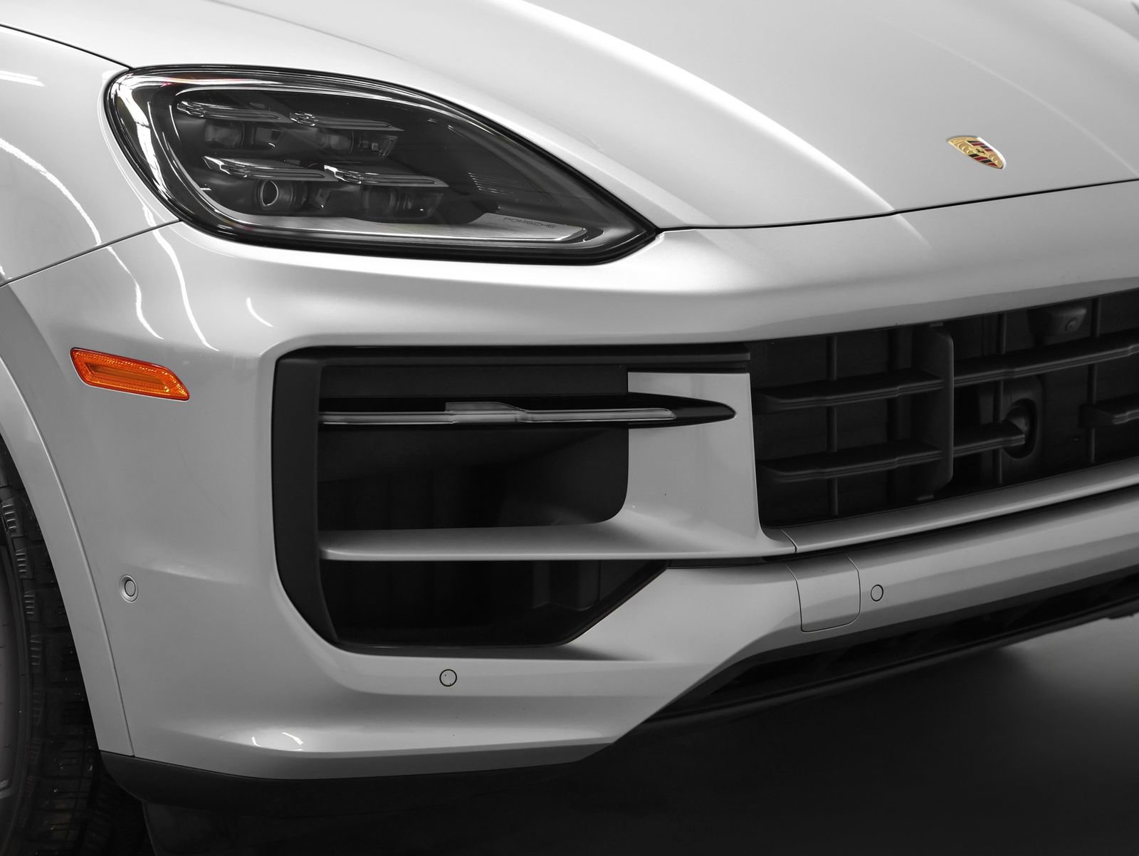 Certified 2025 Porsche Cayenne E-Hybrid image 17