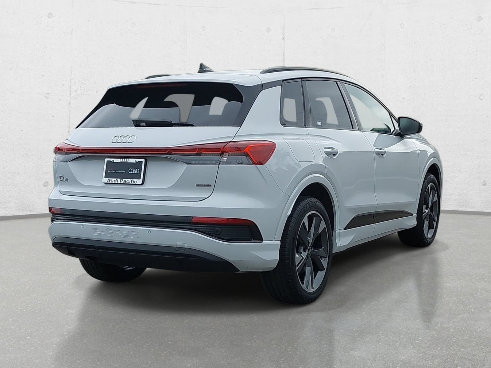 Certified 2023 Audi Q4 e-tron Premium w/ Convenience Package AWD/4WD image 5