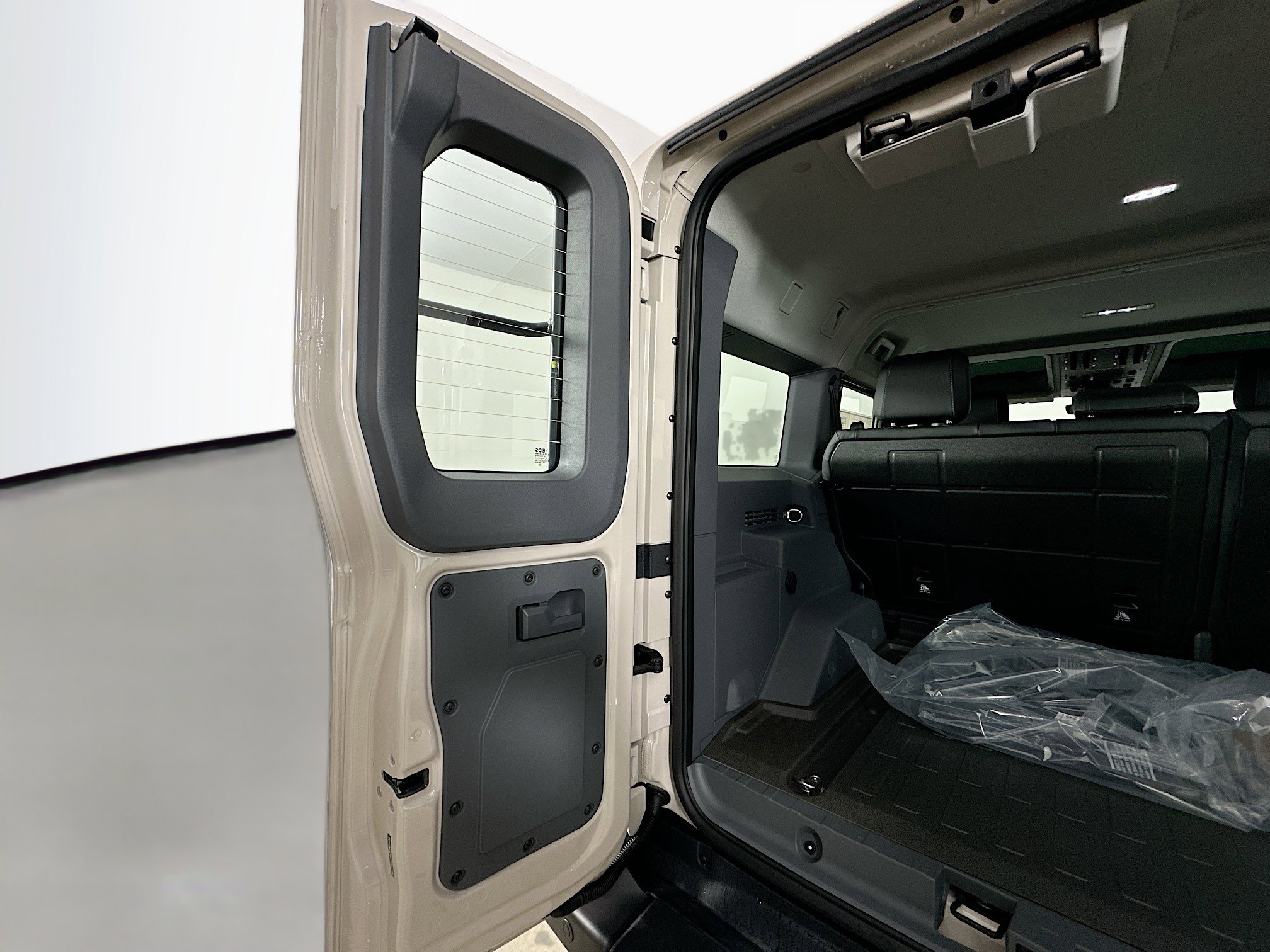 New 2026 INEOS Grenadier Fieldmaster Edition image 41