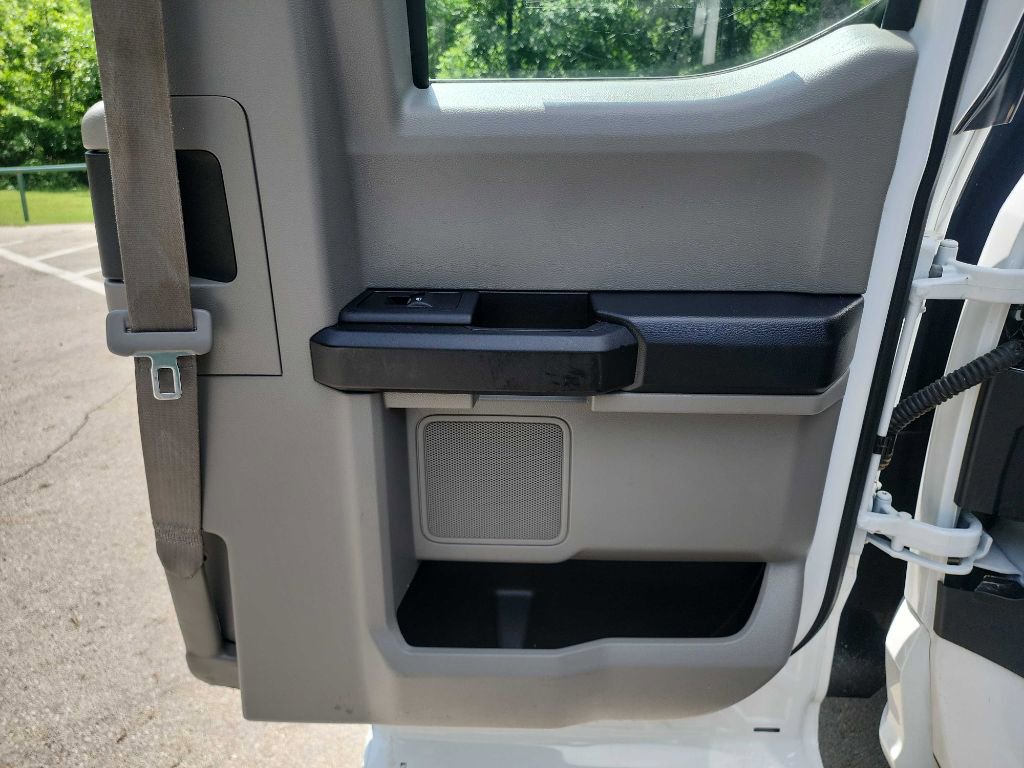 Used 2019 Ford F550 4x4 SuperCab Super Duty image 37