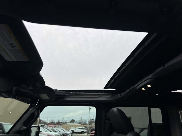 Used 2025 Jeep Wrangler Rubicon w/ Steel Bumper Group image 20