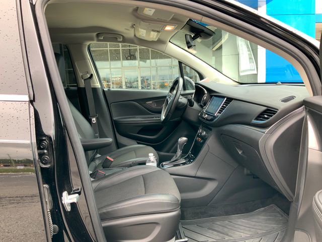 Used 2020 Buick Encore Preferred w/ Safety Package FWD image 16