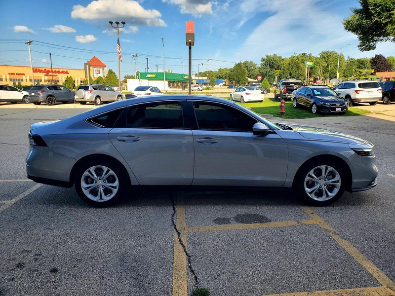 Used 2023 Honda Accord LX image 4