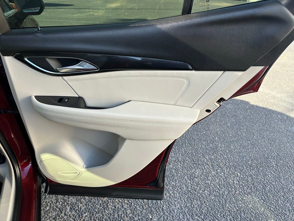 Used 2022 Buick Envision Essence w/ Technology Package I FWD image 19