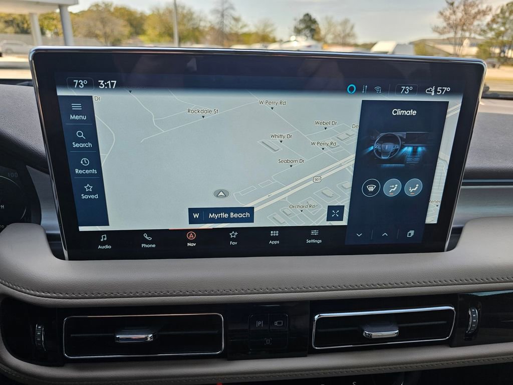 Used 2023 Lincoln Nautilus AWD w/ Premium Package image 20